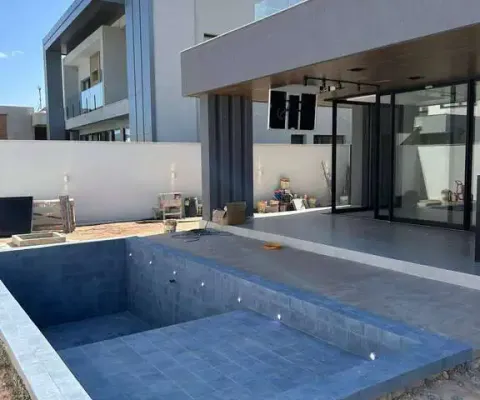 Casa dúplex 314.50 m2 no cond. alphaville jacuhy-serra-es