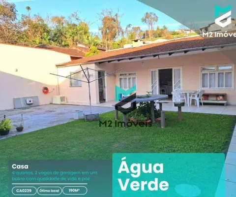 Casa com 4 quartos à venda em Água Verde, Blumenau 