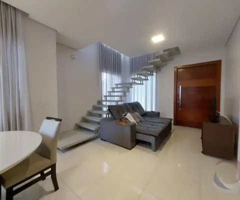 Maravilhosa casa residencial de 4 dormitórios no bairro campeche