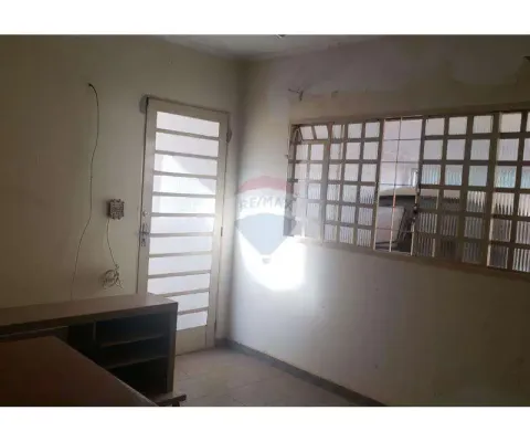 Casa à venda na Rua Jarbas Barros Galvão, 391, Jussara, Araçatuba