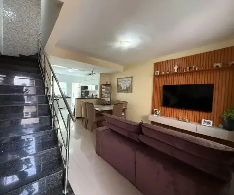 Casa com 3 quartos à venda na Rua Maria Augusta Bacelar, 80, Ressaca, Contagem
