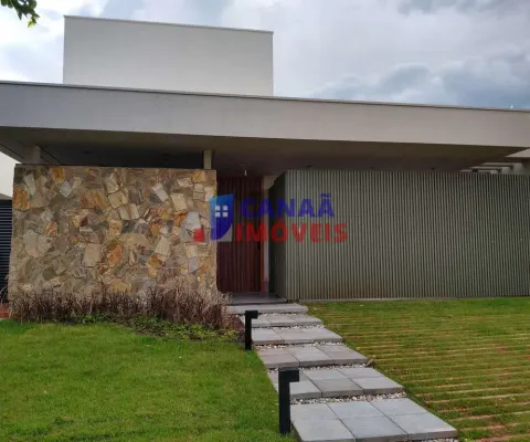 Casa com 3 quartos à venda em Varanda Sul, Uberlândia 