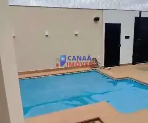 Casa linda c/ piscina aquecida bairro leblon em catalão