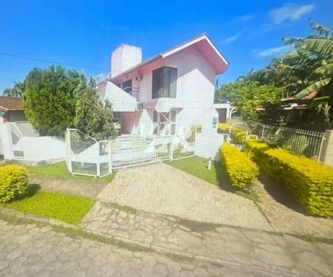 Casa com 3 quartos à venda na Rua Germano Berkembroch, 1, Centro, Palhoça