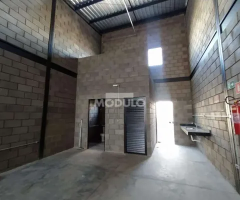 Ponto comercial para alugar na Avenida Cesário Alvim, --, Centro, Uberlândia