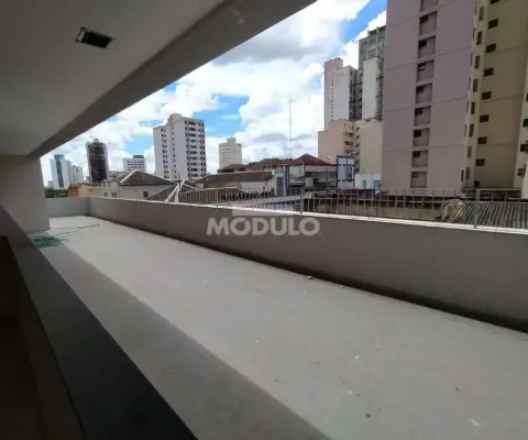 Apartamento à venda, 3 quartos, 1 suíte, 1 vaga, centro - uberlândia/mg