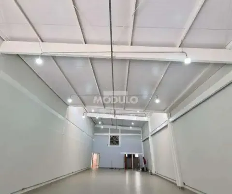 Ponto comercial para alugar na Avenida Floriano Peixoto, --, Centro, Uberlândia
