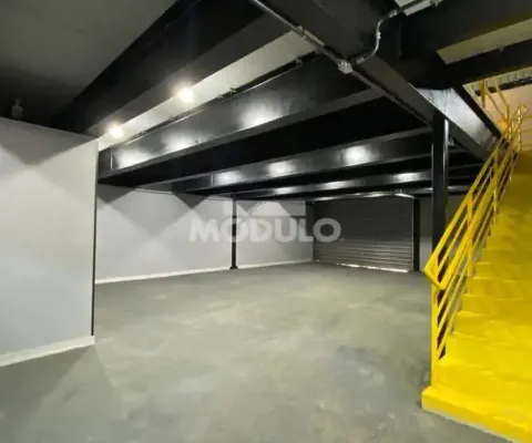 Ponto comercial para alugar na Avenida Rondon Pacheco, --, Brasil, Uberlândia