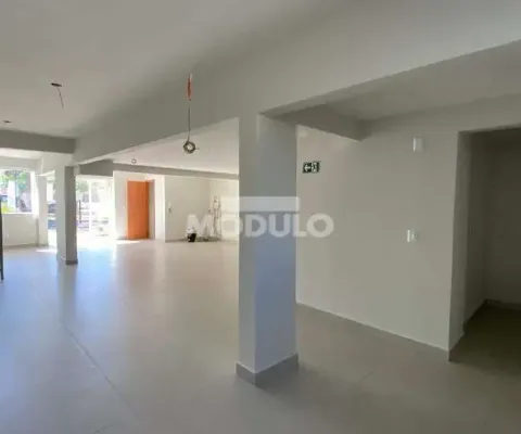 Ponto comercial para alugar na Avenida Espanha, --, Tibery, Uberlândia