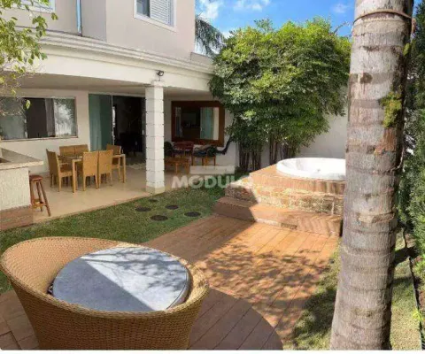 Casa de condomínio à venda, 3 quartos, 3 suítes, 2 vagas, jardim karaiba - uberlândia/mg
