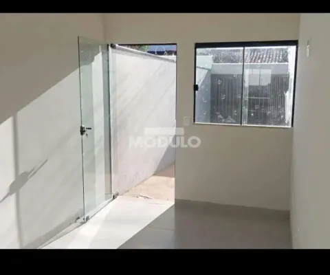 Casa residencial à venda, 2 quartos, 2 suítes, 2 vagas, jardim canaa - uberlândia/mg