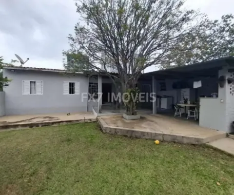 Casa no bairro são bernardo em campinas com casa de fundo