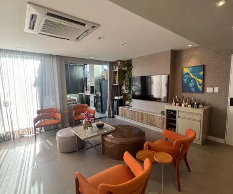 Cobertura linear decorada à venda no caminho das árvores | 140m² | piscina privativa e 2 vagas soltas