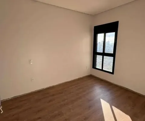 Apartamento com 3 dormitórios sendo 2 suítes e 3 vagas de garagem em chapecó