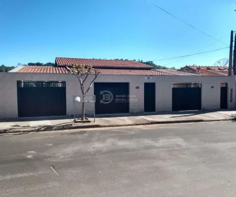 Ampla casa de 5 dormitorios no parque florianopolis, jaguariuna