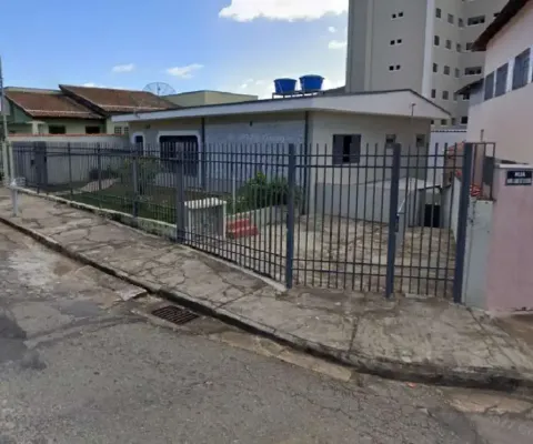 Casa com 1 quarto para alugar no São Geraldo, Poços de Caldas 