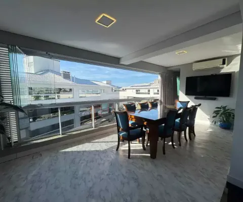 L#cobertura no condomínio vila das palmeiras com uma área útil de 239m²