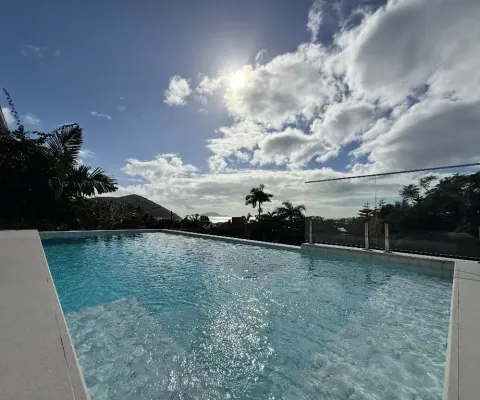 Rw1237 - casa de alto padrão com 5 dormitórios e vista para o mar na praia brava