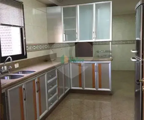 Apartamento com 4 quartos à venda na Rua São Sebastião, 1170, Centro, São Carlos