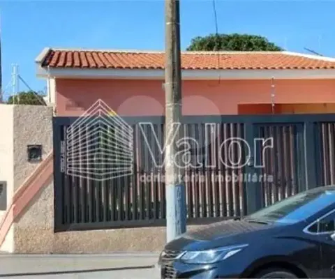 Casa com 3 quartos à venda na Avenida Itápolis, 2229, Vila Bela Vista, Araraquara