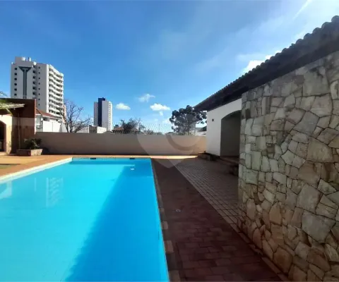 Casa para aluguel na rua são joaquim – excelente ponto comercial com piscina