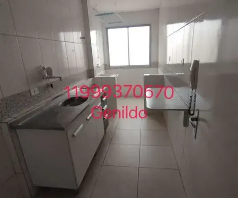Sobrado 3 quartos 1 suite com sacada 4 vagas edicula quintal próximo do metro aceita pet fl55
