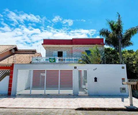 Sobrado impecável em peruíbe, a poucos passos da praia e do seu novo estilo de vida