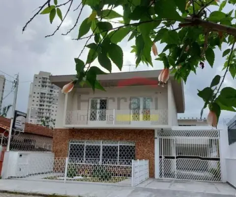 Sobrado bem localizado na vila galvão com 3 dormitórios e 10 vagas,com salão de festa e jardim