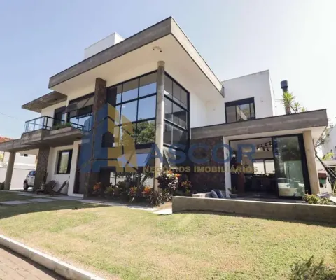 Casa em condomínio fechado com 4 quartos à venda na Rua do Gramal, --, Campeche, Florianópolis