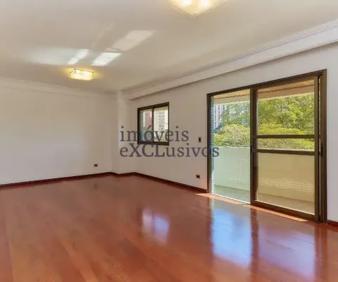 Apartamento com 4 quartos para alugar na Travessa Lange, 271, Água Verde, Curitiba