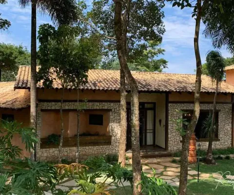 Sobrado com vista para o lago no aldeia do vale – 5.120 m² de exclusividade, natureza e lazer completo