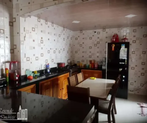 Casa com 3 quartos à venda no Águas Brancas, Ananindeua 