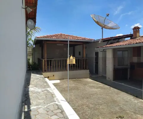 Casa com 3 quartos à venda no Fernão Dias, Esmeraldas 