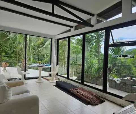 Casa com 3 quartos à venda, 256 m² por r$ 1.250.000 - soberbo - teresópolis/rj