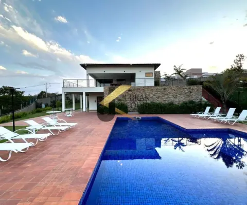 Terreno em condomínio à venda na região do alphaville campinas, com 562 m², pronto para receber a casa dos seus sonhos.