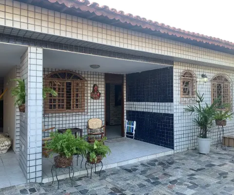 Casa com 4 quartos à venda na Rua Tarcísio Bonfim, 95, Papicu, Fortaleza