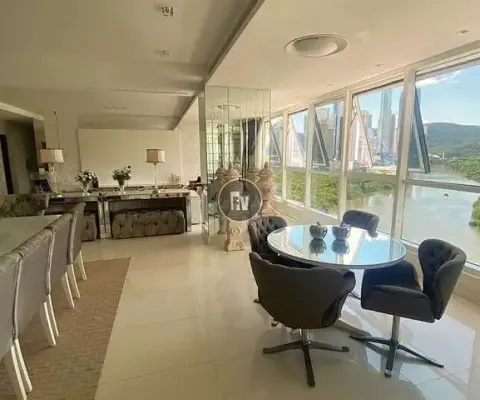 Apartamento com 4 quartos à venda na Rua 3700, 425, Barra Sul, Balneário Camboriú