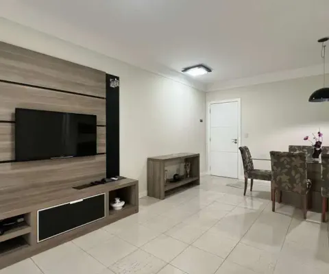 Apartamento com 3 quartos para alugar na Rua 1451, 71, Centro, Balneário Camboriú