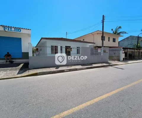 Casa à venda em rio caveiras, biguaçu - sc | com edícula