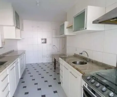 Apartamento para locação ou venda, 3 dorm, sendo 1 suíte, próximo ao tennis clube na avenida 9 de julho.