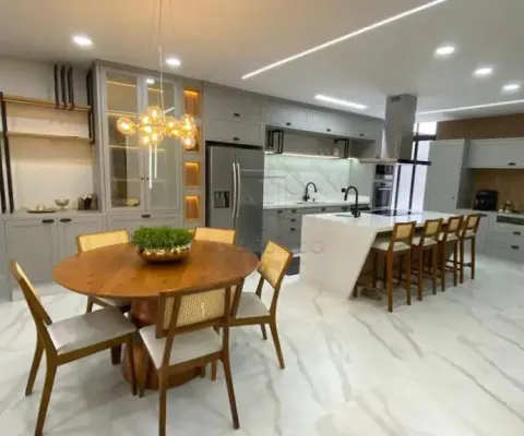 Belíssima casa lote inteiro - 243m² - 3 dormitórios 1 suíte - 3 banheiros- jardim  oriente - ao lado do shopping