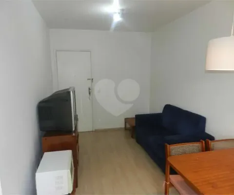 Apartamento mobiliado na bela vista de 36m² com 1 vaga de garagem.