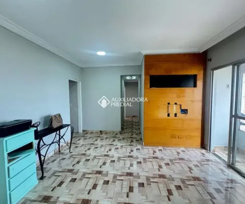 Apartamento com 3 quartos para alugar na Avenida Dom Jaime de Barros Câmara, 375, Planalto, São Bernardo do Campo