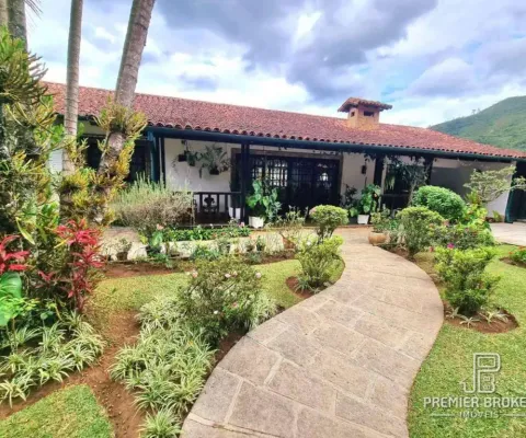 Casa com 6 dormitórios à venda, 700 m² por r$ 1.690.000,00 - tijuca - teresópolis/rj