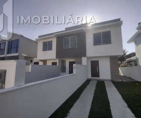 Casa residencial com 3 quartos  à venda, 129.00 m2 por r$850000.00  - cachoeira do bom jesus - florianopolis/sc