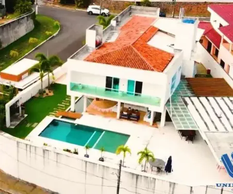 Casa em condomínio com 5 suítes sendo 1 closet 858m2 no itaigara