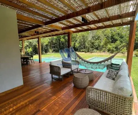 Casa em condominio com 6 suites com 470m2 em praia do forte