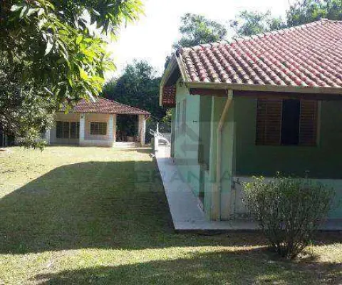Sítio com 4 dormitórios à venda, 48000 m² por r$ 1.350.000,00 - aparecidinha - araçoiaba da serra/sp