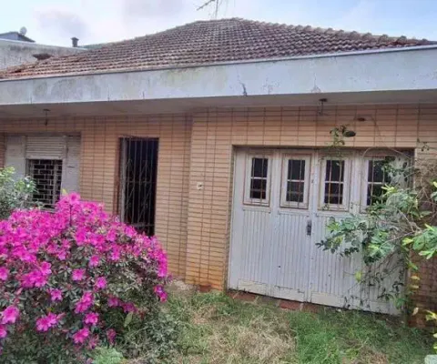Viva com estilo: casa à venda em excelente localização.