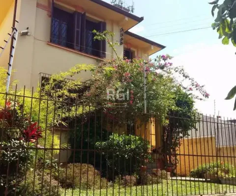 Casa para venda - 190m², 3 dormitórios, 2 vagas - medianeira